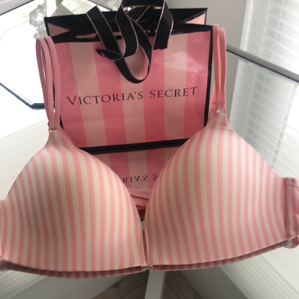 Victoria’s Secret 38B bra Pink and Cream Stripe no wire , double pink strap
